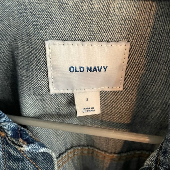 Jean jacket SZ small. Worn once - Picture 3 of 4